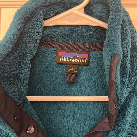 Patagonia teal 1/4 zip - Picture 5 of 6